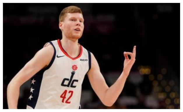 关于里程碑夜布鲁克林篮网手感冰凉;国王杯清晨刷纪录;质疑声仍在;控场能力受关注的信息 关于里程碑夜布鲁克林篮网手感冰凉;国王杯清晨刷纪录;质疑声仍在;控场能力受关注的信息