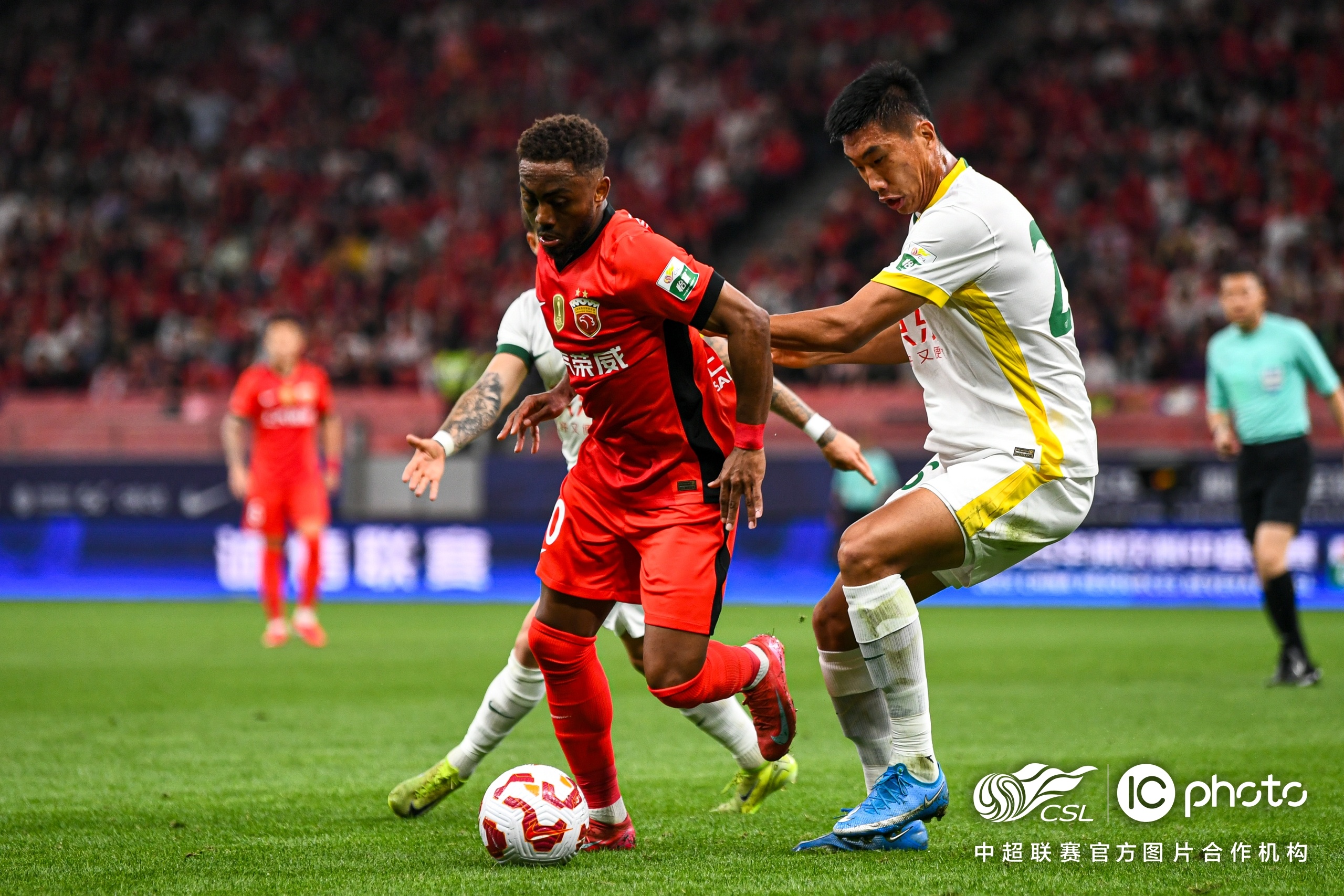 上海海港今夜复出首秀，志在欧超杯名次提升，底气十足，年轻球员得到机会的简单介绍