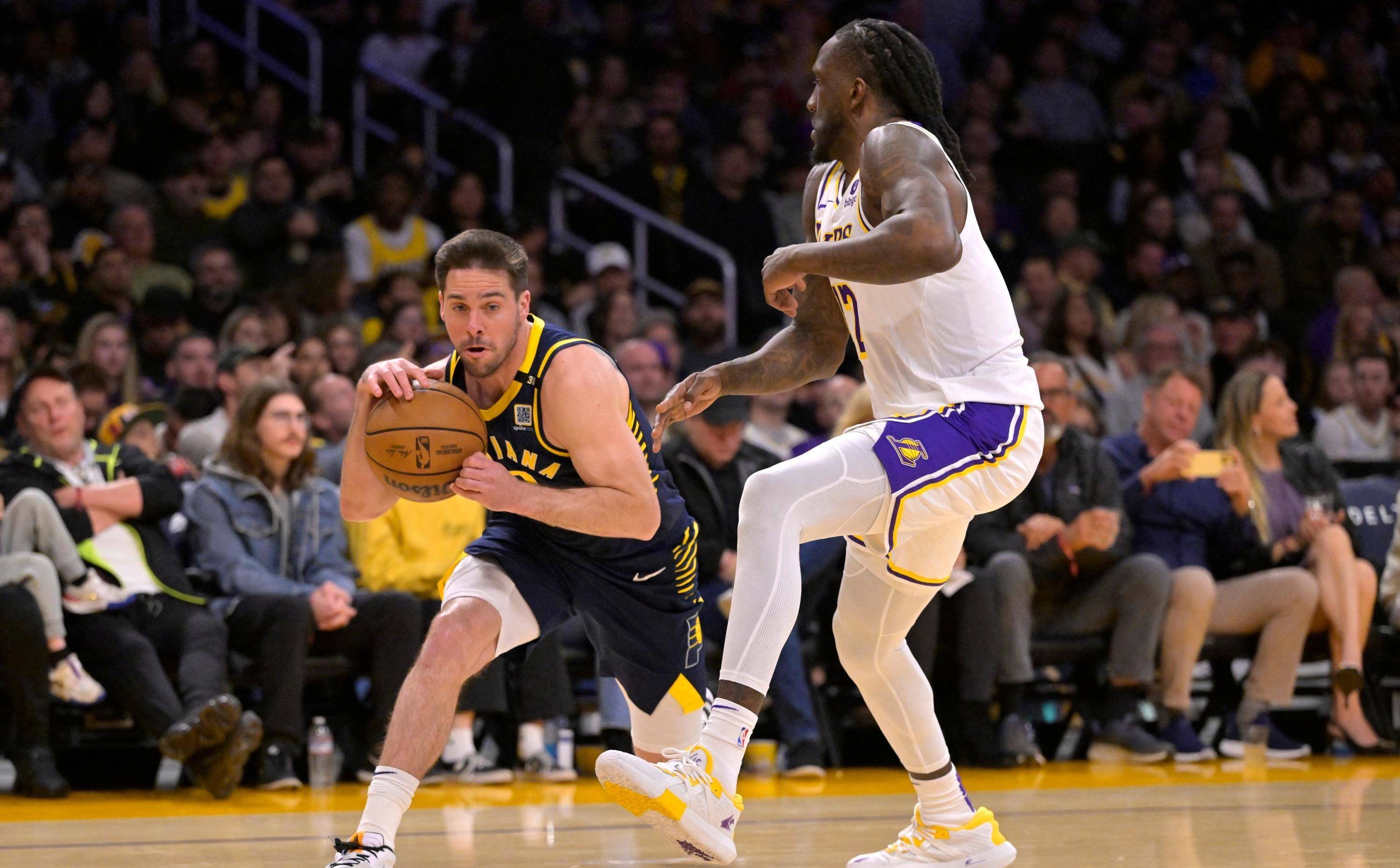 星空体育-浓眉哥连续五场比赛得分超过突破纪录，MAD挑战极限！的简单介绍